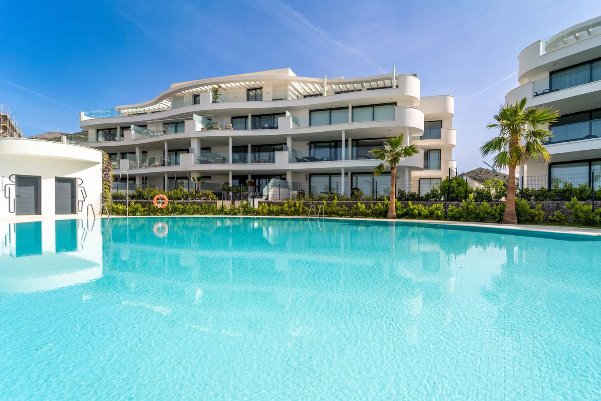 Apartment - Penthouse в продаже в Fuengirola, Málaga. В доме 3 спален и 2 ванных комнат. Площадь дома 156 м²
