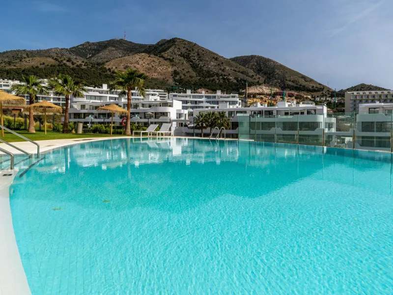 Apartment - Penthouse в продаже в Fuengirola, Málaga. В доме 3 спален и 2 ванных комнат. Площадь дома 156 м²