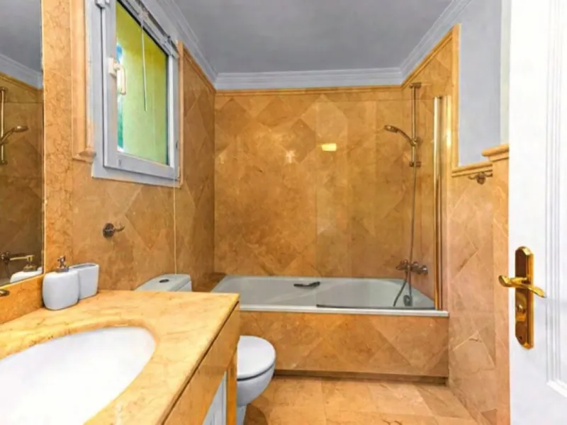 Luxury 2-Bedroom Apartment with Large Sea-View Terrace – Casares Costa