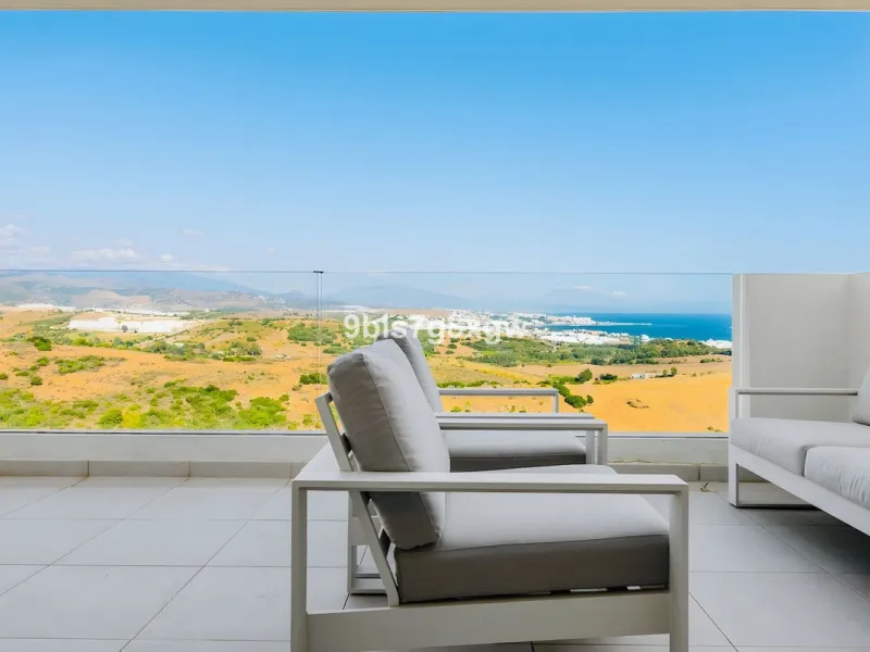Apartment - Middle Floor Apartment в продаже в Casares, Málaga. В доме 2 спален и 2 ванных комнат. Площадь дома 121 м²