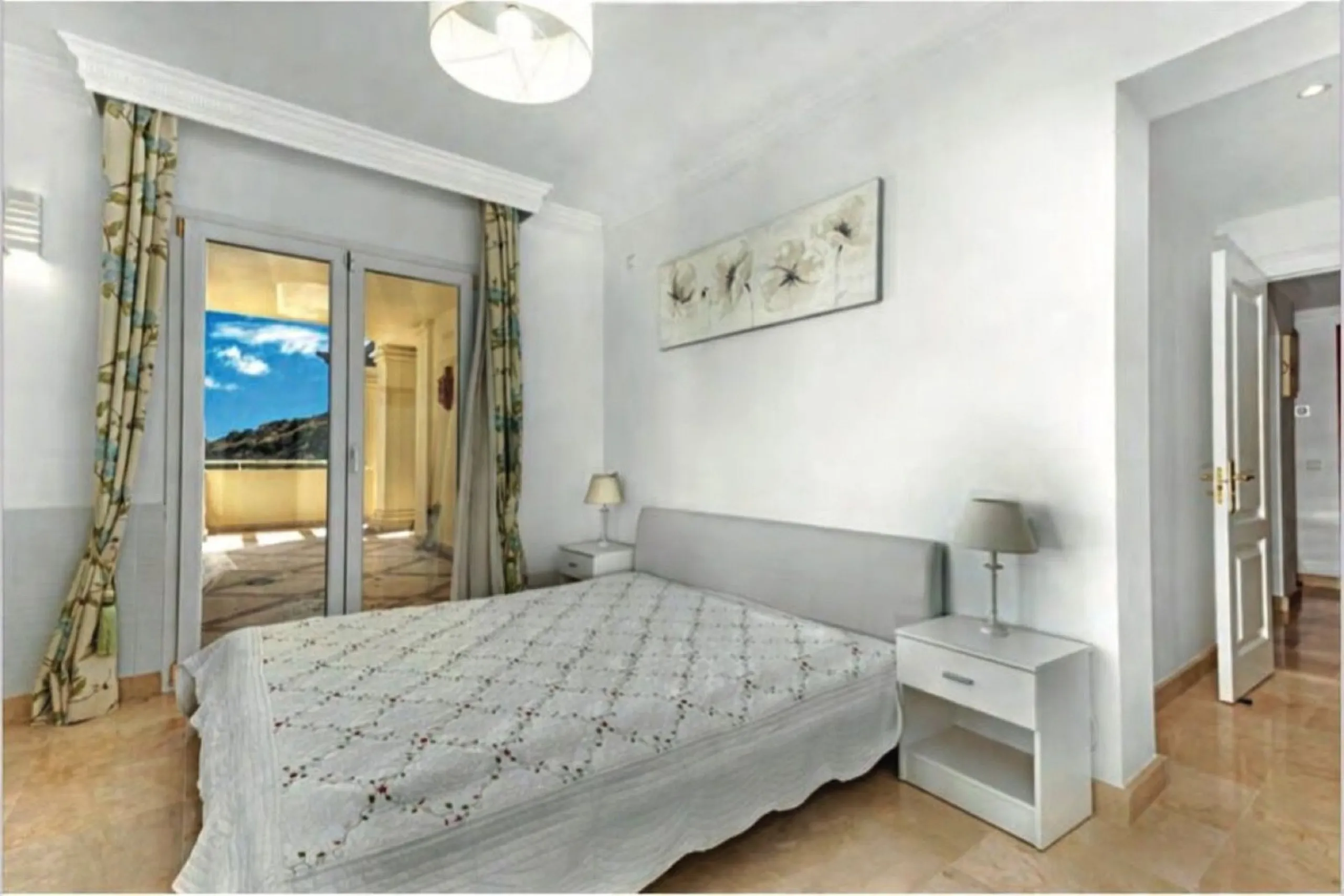 Luxury 2-Bedroom Apartment with Large Sea-View Terrace – Casares Costa