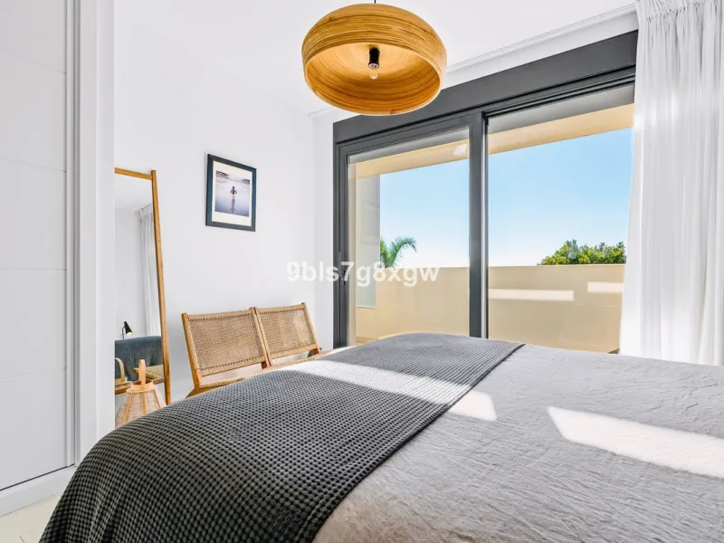 Apartment - Middle Floor Apartment в продаже в Casares, Málaga. В доме 2 спален и 2 ванных комнат. Площадь дома 121 м²