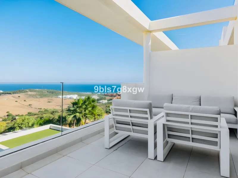 Apartment - Middle Floor Apartment в продаже в Casares, Málaga. В доме 2 спален и 2 ванных комнат. Площадь дома 121 м²