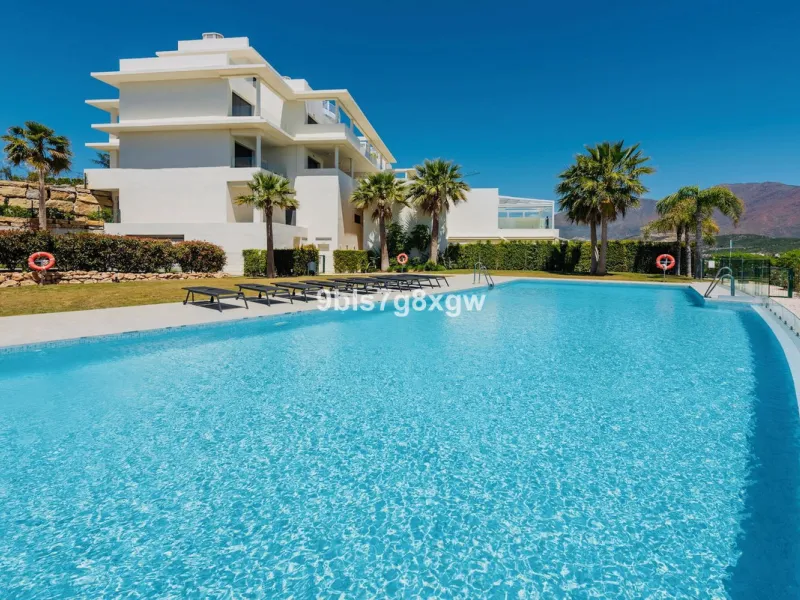 Apartment - Middle Floor Apartment в продаже в Casares, Málaga. В доме 2 спален и 2 ванных комнат. Площадь дома 121 м²