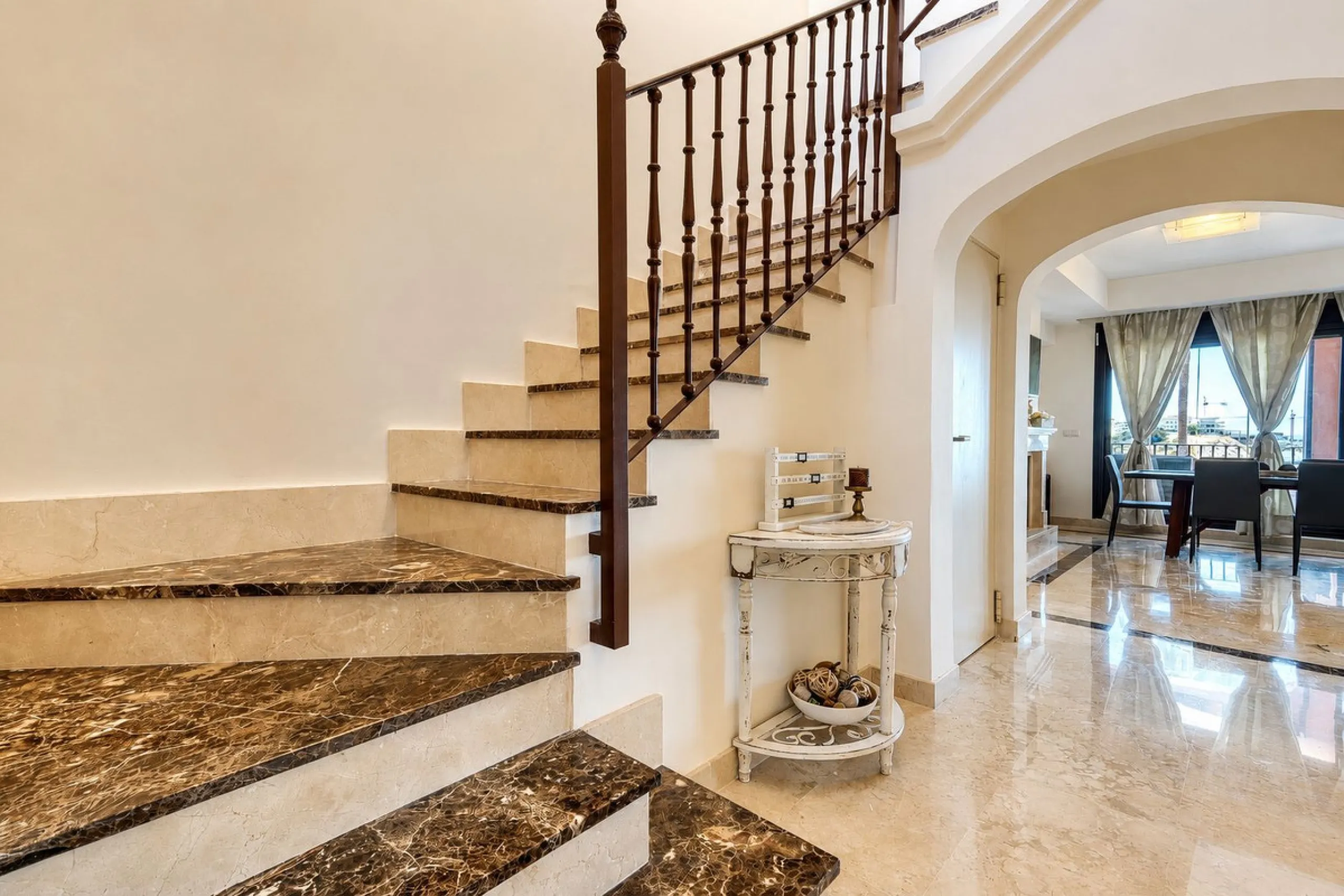 Elegant Three-Bedroom Townhouse in a Prestigious Gated Community | Estepona