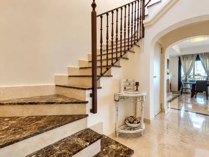 Elegant Three-Bedroom Townhouse in a Prestigious Gated Community | Estepona