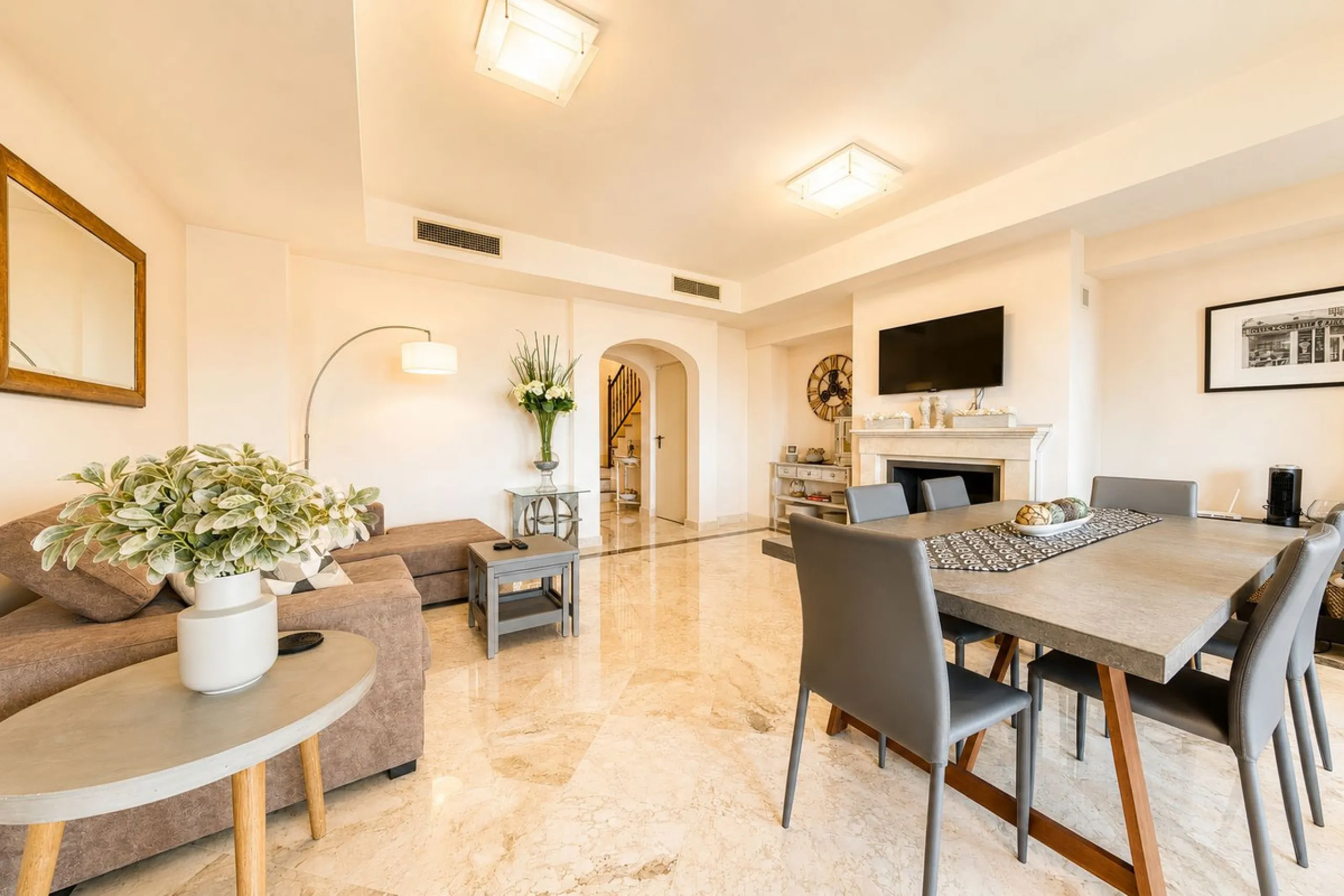 Elegant Three-Bedroom Townhouse in a Prestigious Gated Community | Estepona
