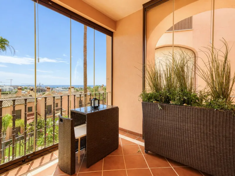 Elegant Three-Bedroom Townhouse in a Prestigious Gated Community | Estepona