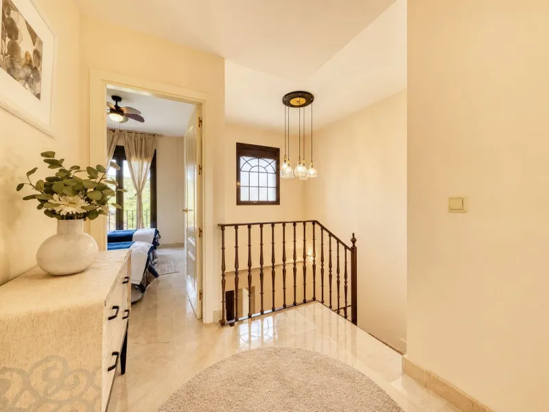 Elegant Three-Bedroom Townhouse in a Prestigious Gated Community | Estepona