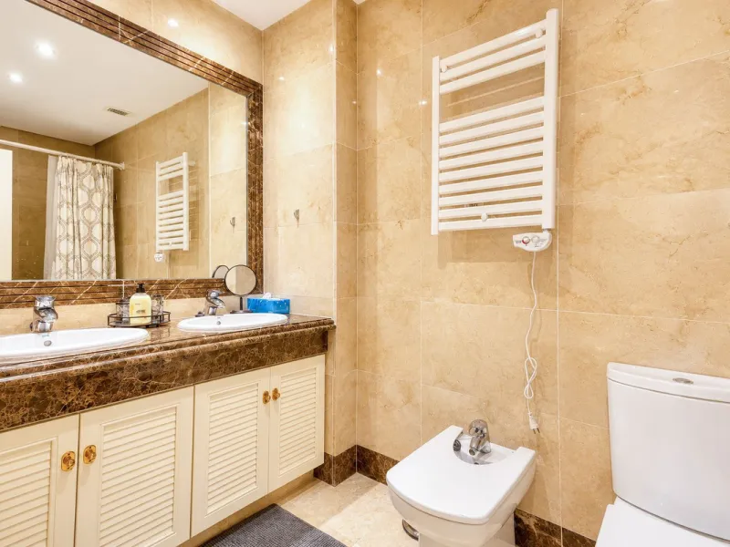 Elegant Three-Bedroom Townhouse in a Prestigious Gated Community | Estepona