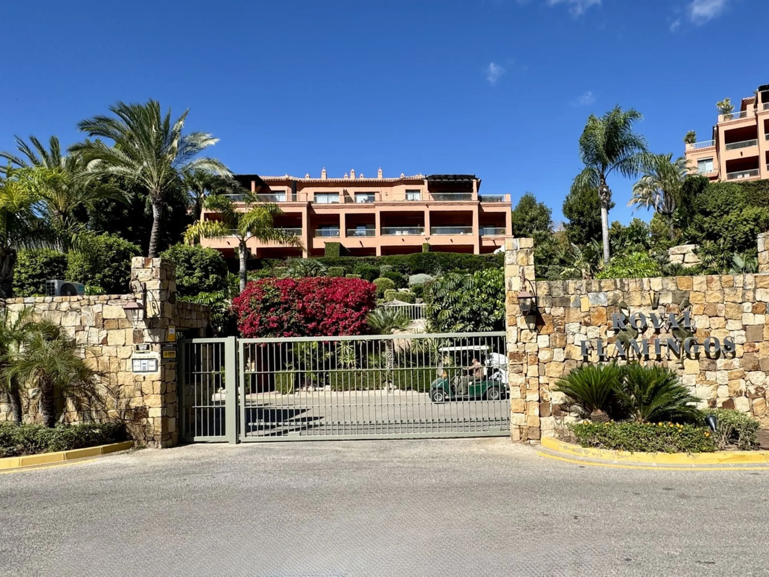 2-Bedroom Apartment with  Sea Views in Royal Flamingos, Los Flamingos Golf Resort