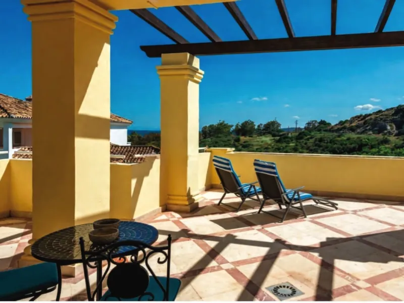 Luxury 2-Bedroom Apartment with Large Sea-View Terrace – Casares Costa