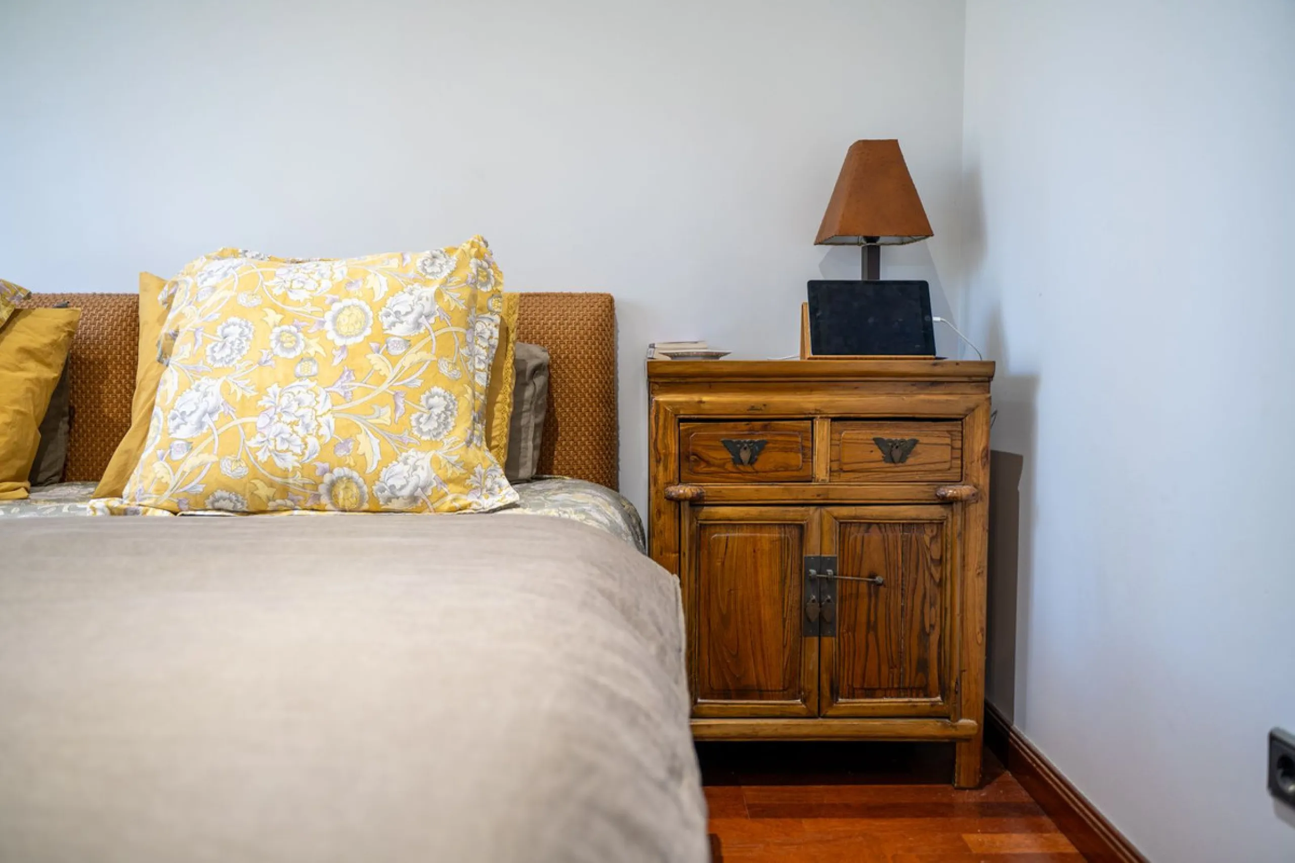 Apartment - Ground Floor Apartment в продаже в Marbella, Málaga. В доме 2 спален и 2 ванных комнат. Площадь дома 204 м²