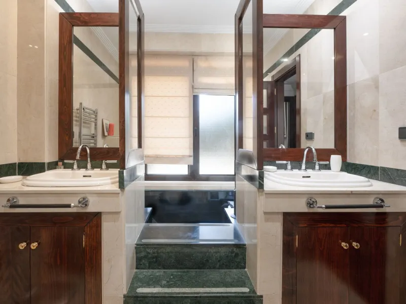 Apartment - Ground Floor Apartment в продаже в Marbella, Málaga. В доме 2 спален и 2 ванных комнат. Площадь дома 204 м²
