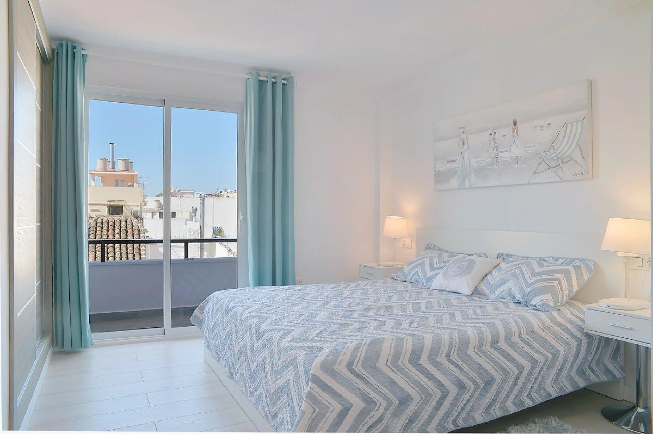 Apartment - Middle Floor Apartment в продаже в Fuengirola, Málaga. В доме 4 спален и 3 ванных комнат. Площадь дома 181 м²