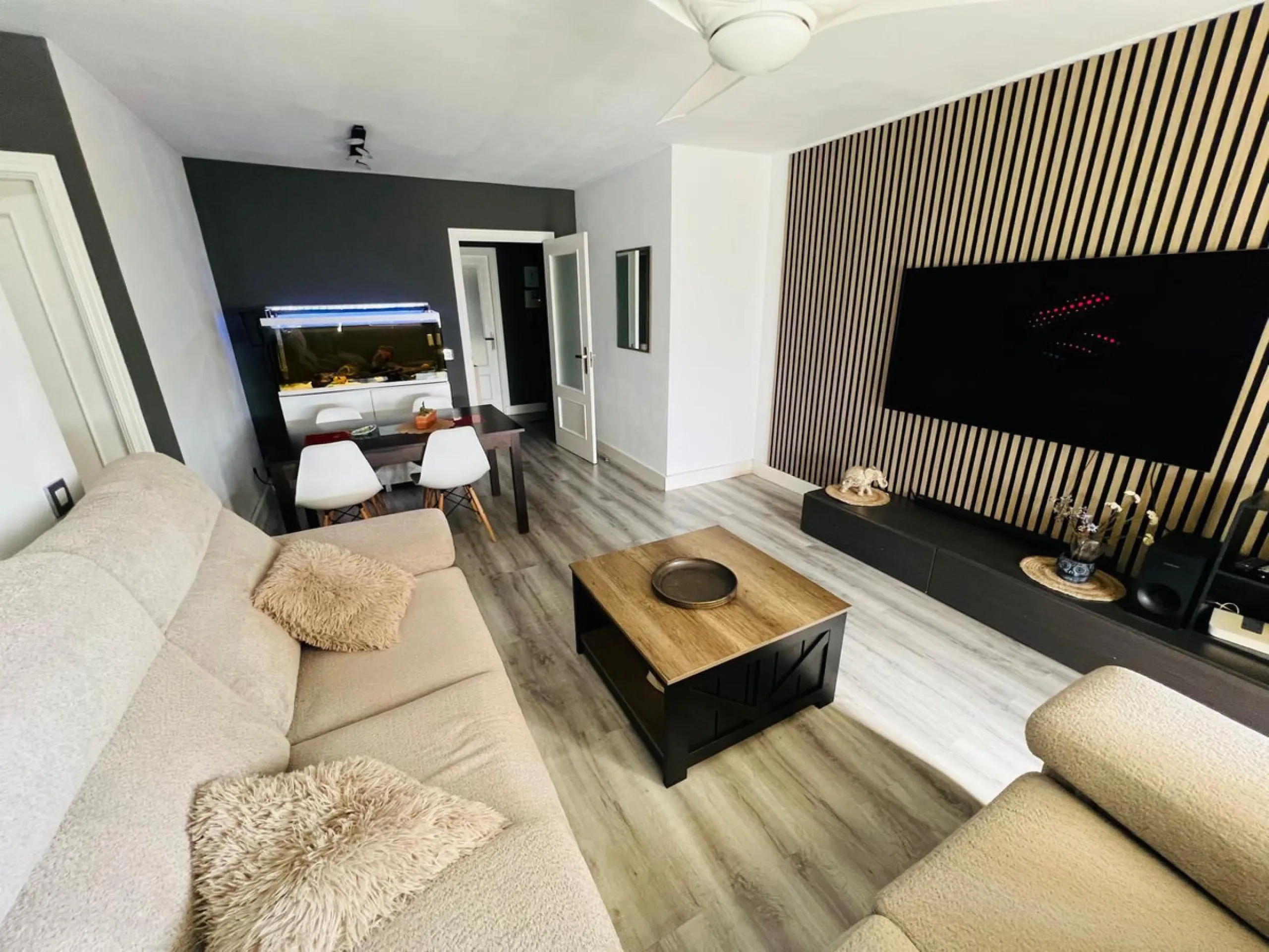 Bright 2-Bedroom Apartment with Terrace, Garage & Storage – Huerta Nueva, Estepona