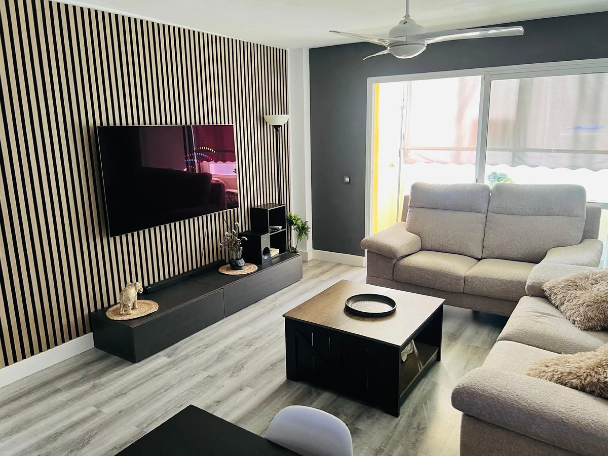 Bright 2-Bedroom Apartment with Terrace, Garage & Storage – Huerta Nueva, Estepona