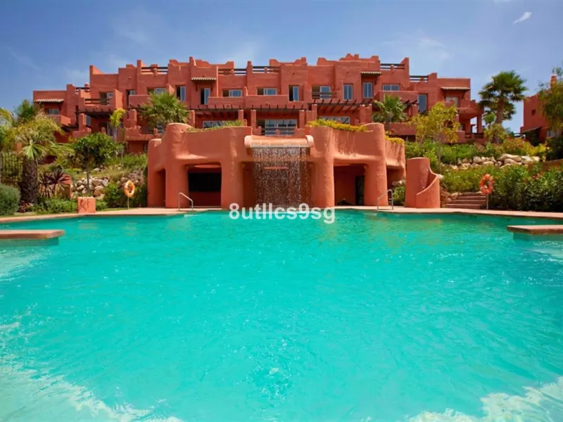 House - Townhouse в продаже в Manilva, Málaga. В доме 2 спален и 3 ванных комнат. Площадь дома 210 м²
