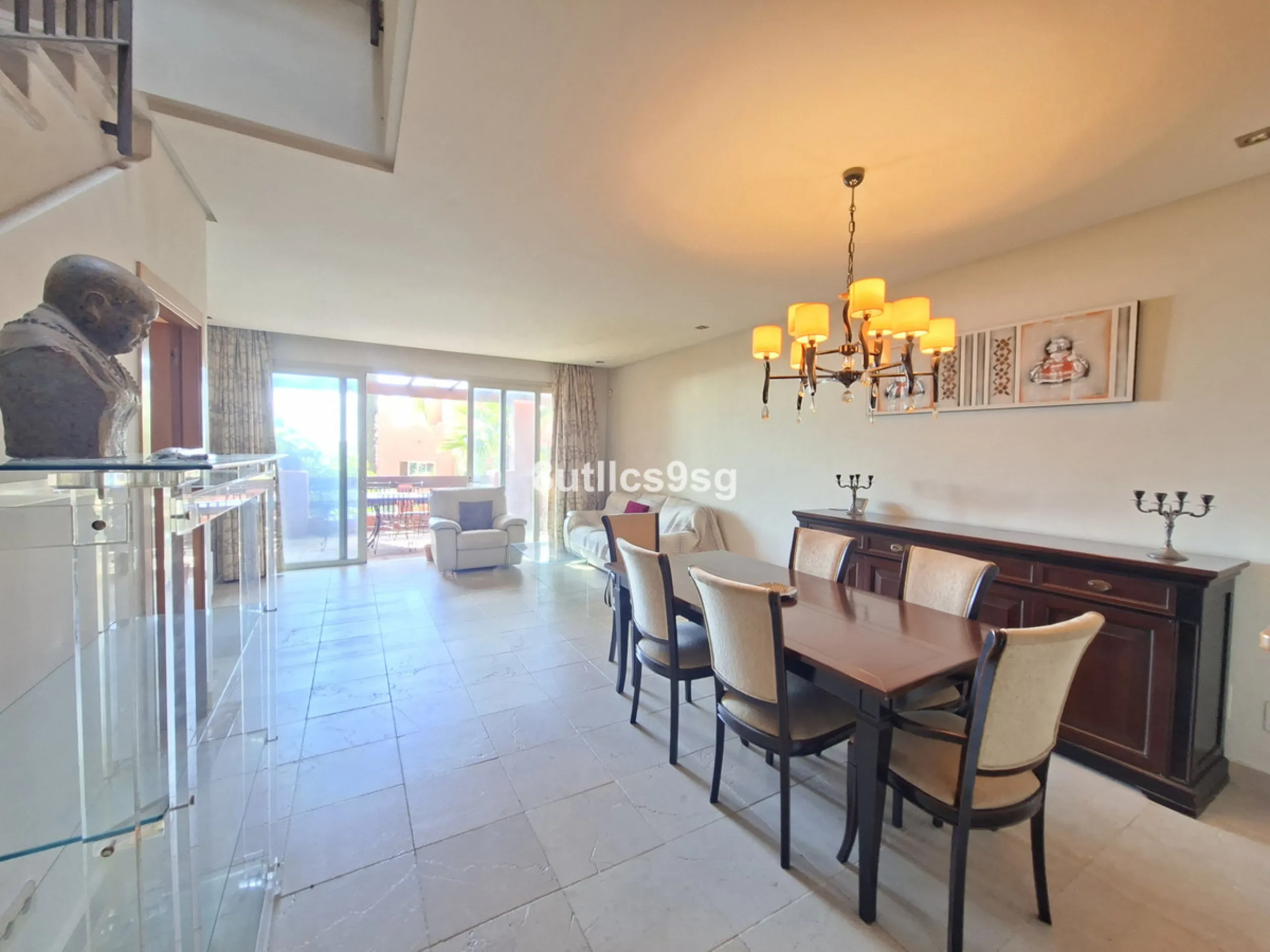 House - Townhouse в продаже в Manilva, Málaga. В доме 2 спален и 3 ванных комнат. Площадь дома 210 м²