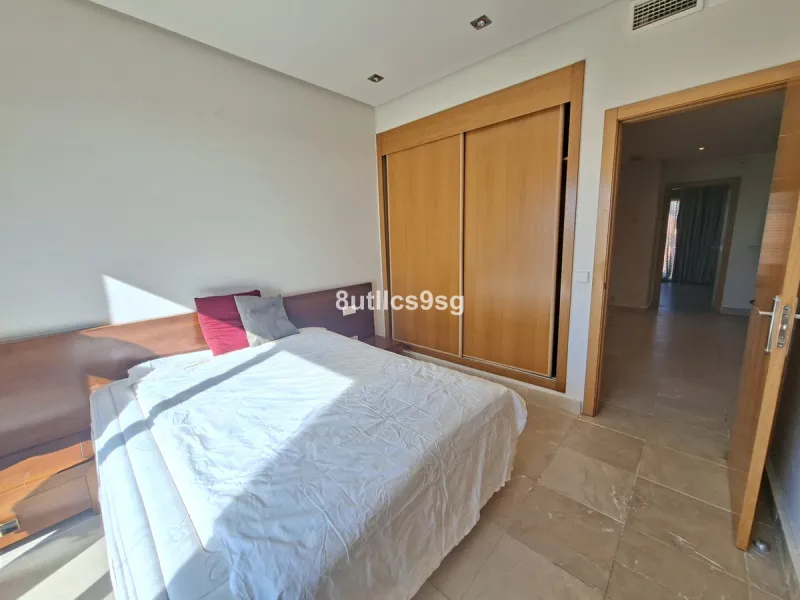 House - Townhouse в продаже в Manilva, Málaga. В доме 2 спален и 3 ванных комнат. Площадь дома 210 м²