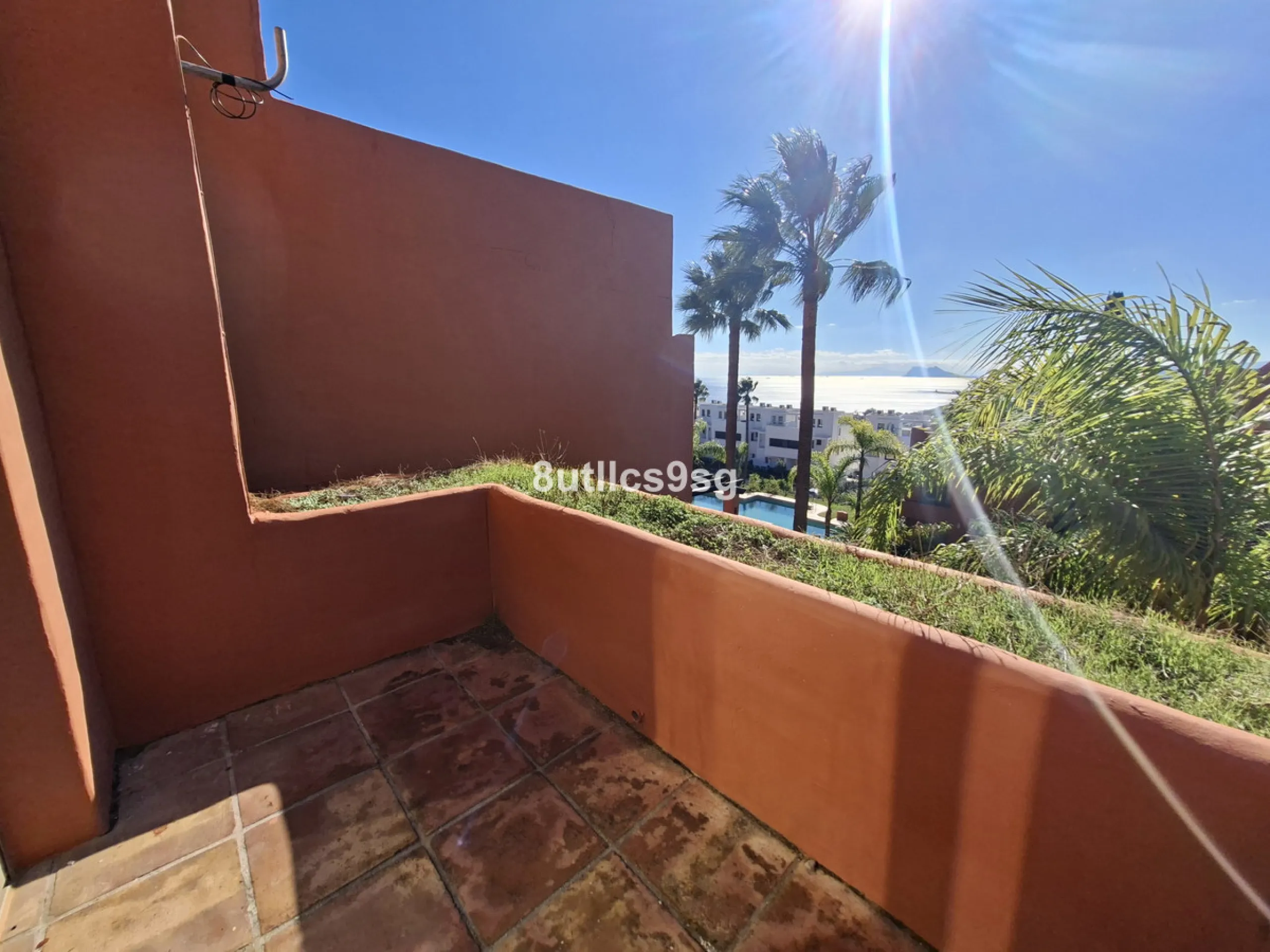 House - Townhouse в продаже в Manilva, Málaga. В доме 2 спален и 3 ванных комнат. Площадь дома 210 м²