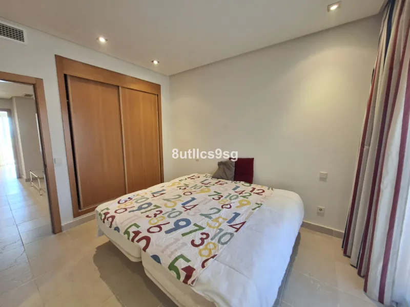 House - Townhouse в продаже в Manilva, Málaga. В доме 2 спален и 3 ванных комнат. Площадь дома 210 м²