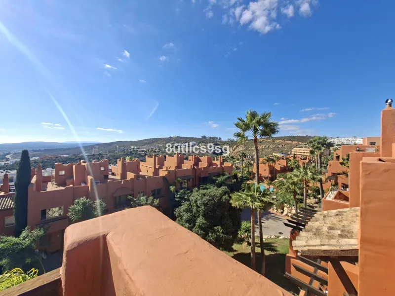 House - Townhouse в продаже в Manilva, Málaga. В доме 2 спален и 3 ванных комнат. Площадь дома 210 м²