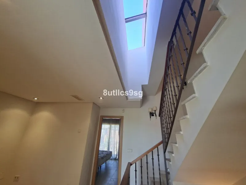 House - Townhouse в продаже в Manilva, Málaga. В доме 2 спален и 3 ванных комнат. Площадь дома 210 м²