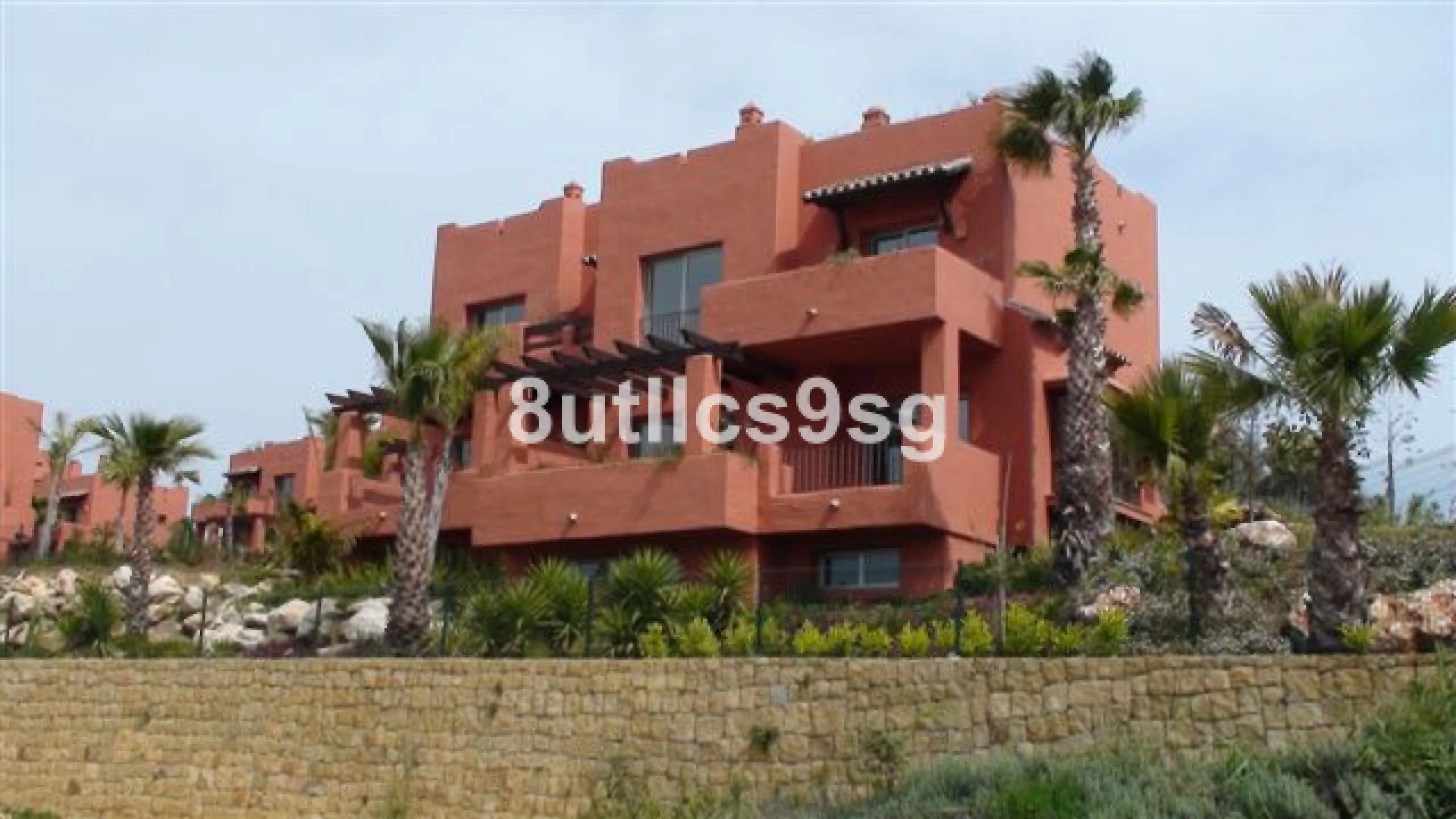 House - Townhouse в продаже в Manilva, Málaga. В доме 2 спален и 3 ванных комнат. Площадь дома 210 м²