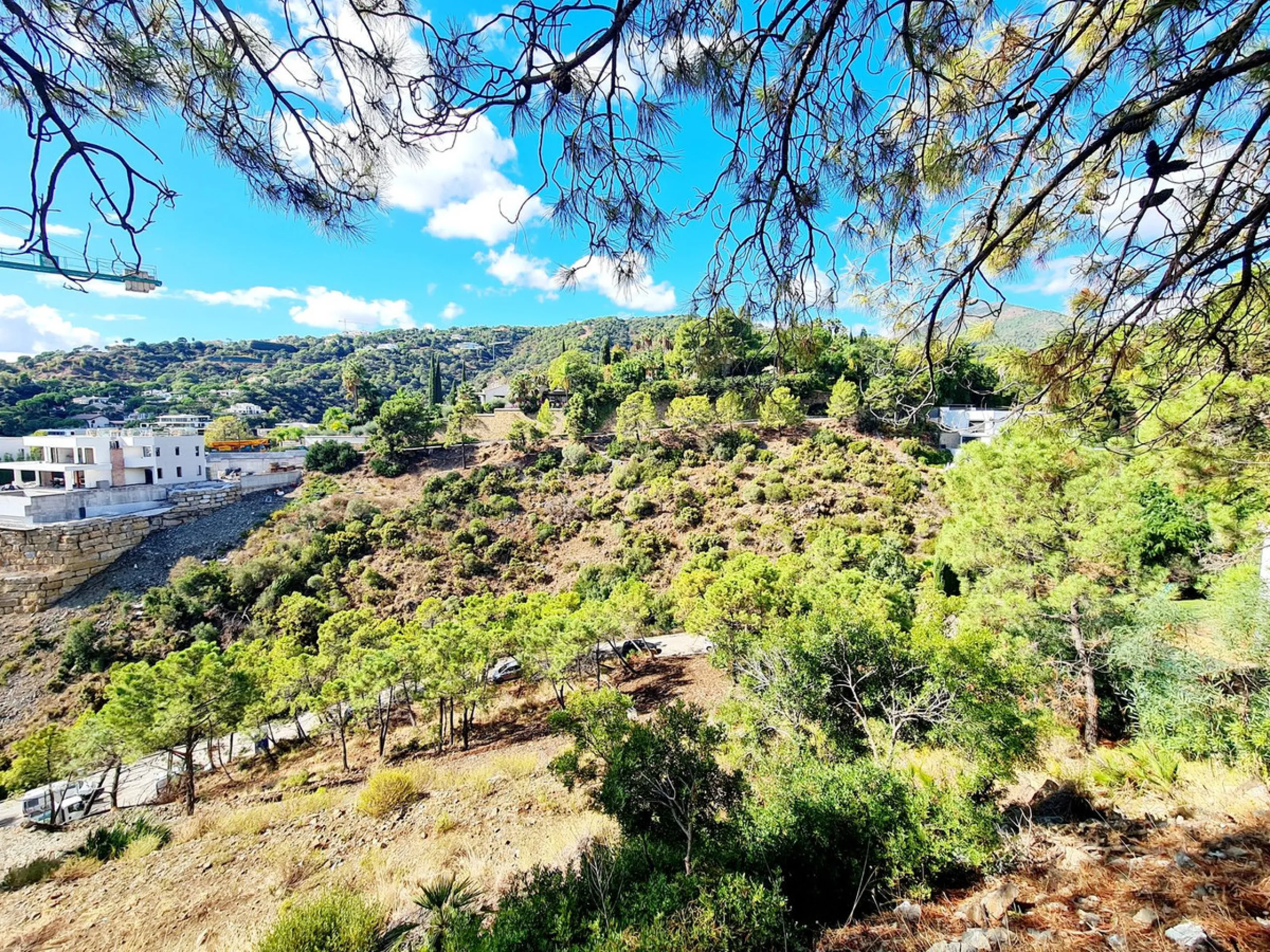 Plot for Sale in El Madroñal, Benahavís!