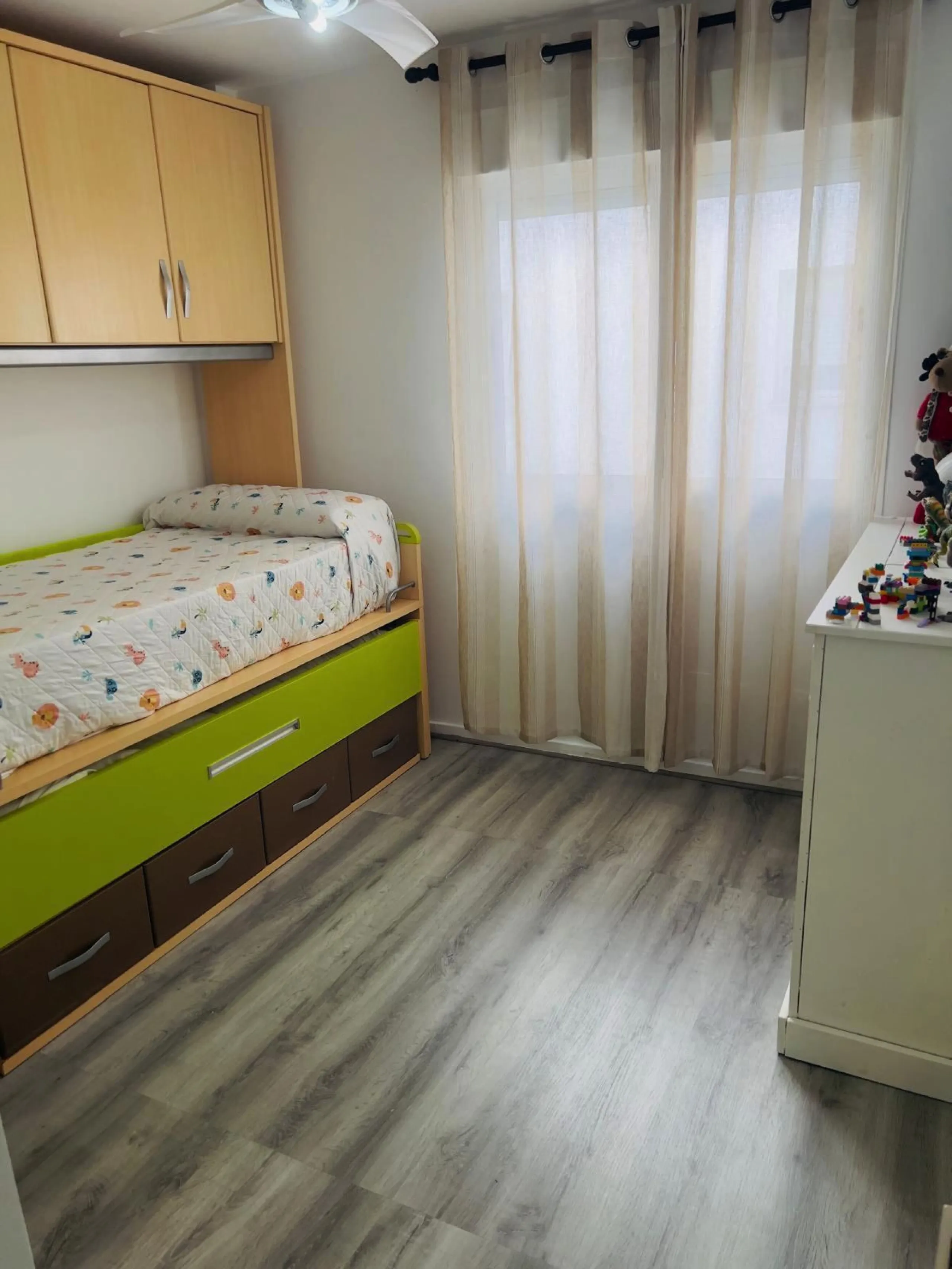 Bright 2-Bedroom Apartment with Terrace, Garage & Storage – Huerta Nueva, Estepona