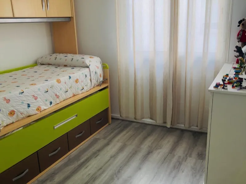 Bright 2-Bedroom Apartment with Terrace, Garage & Storage – Huerta Nueva, Estepona