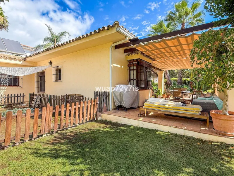 Charming Andalusian Finca with Timeless Elegance and Authentic Character
