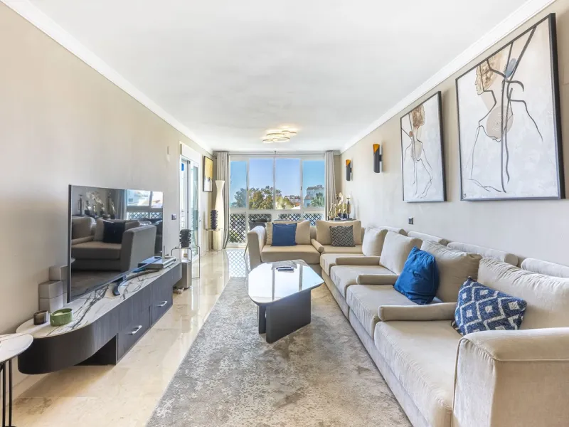 Luxury Duplex Penthouse in the Heart of Puerto Banús