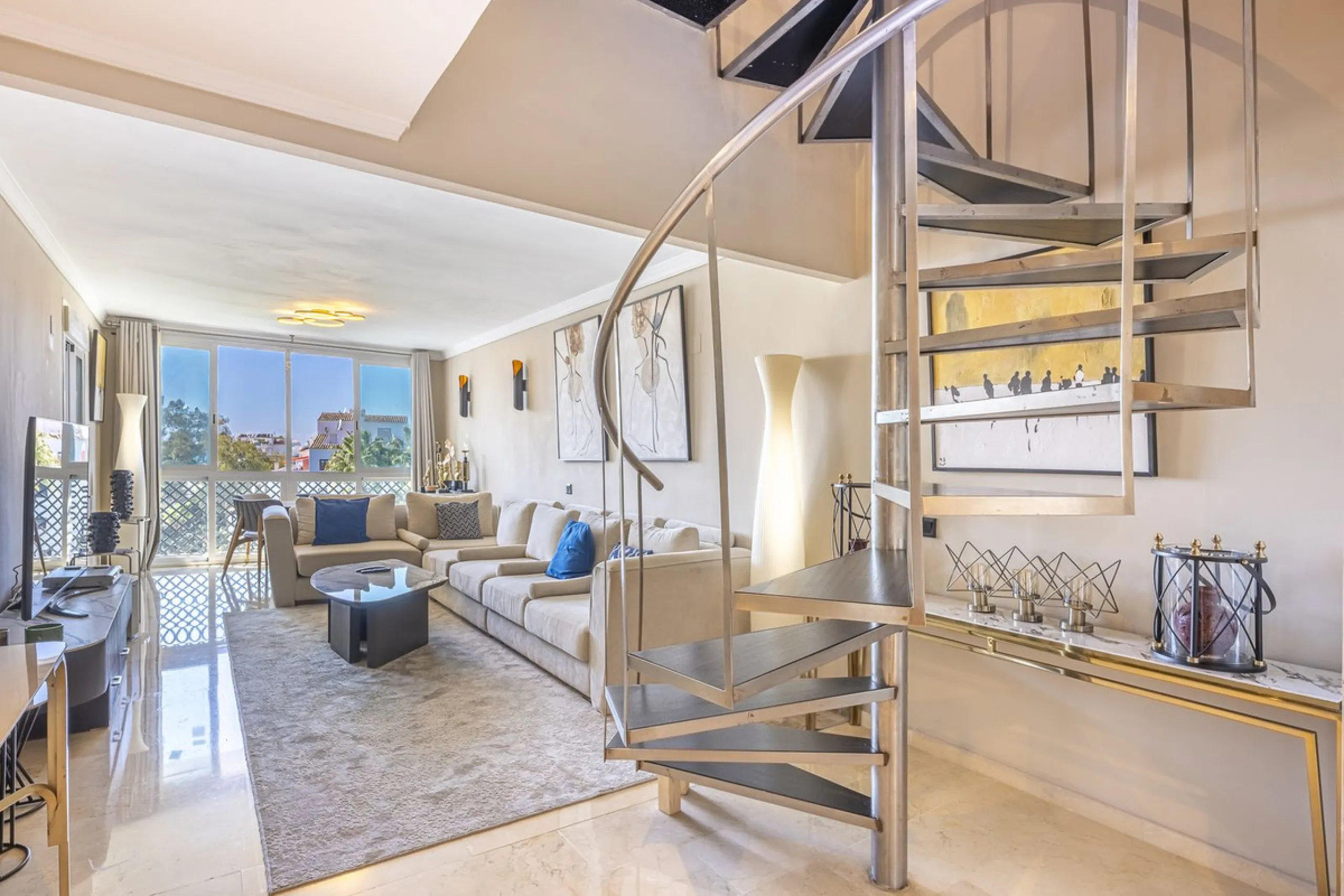 Luxury Duplex Penthouse in the Heart of Puerto Banús