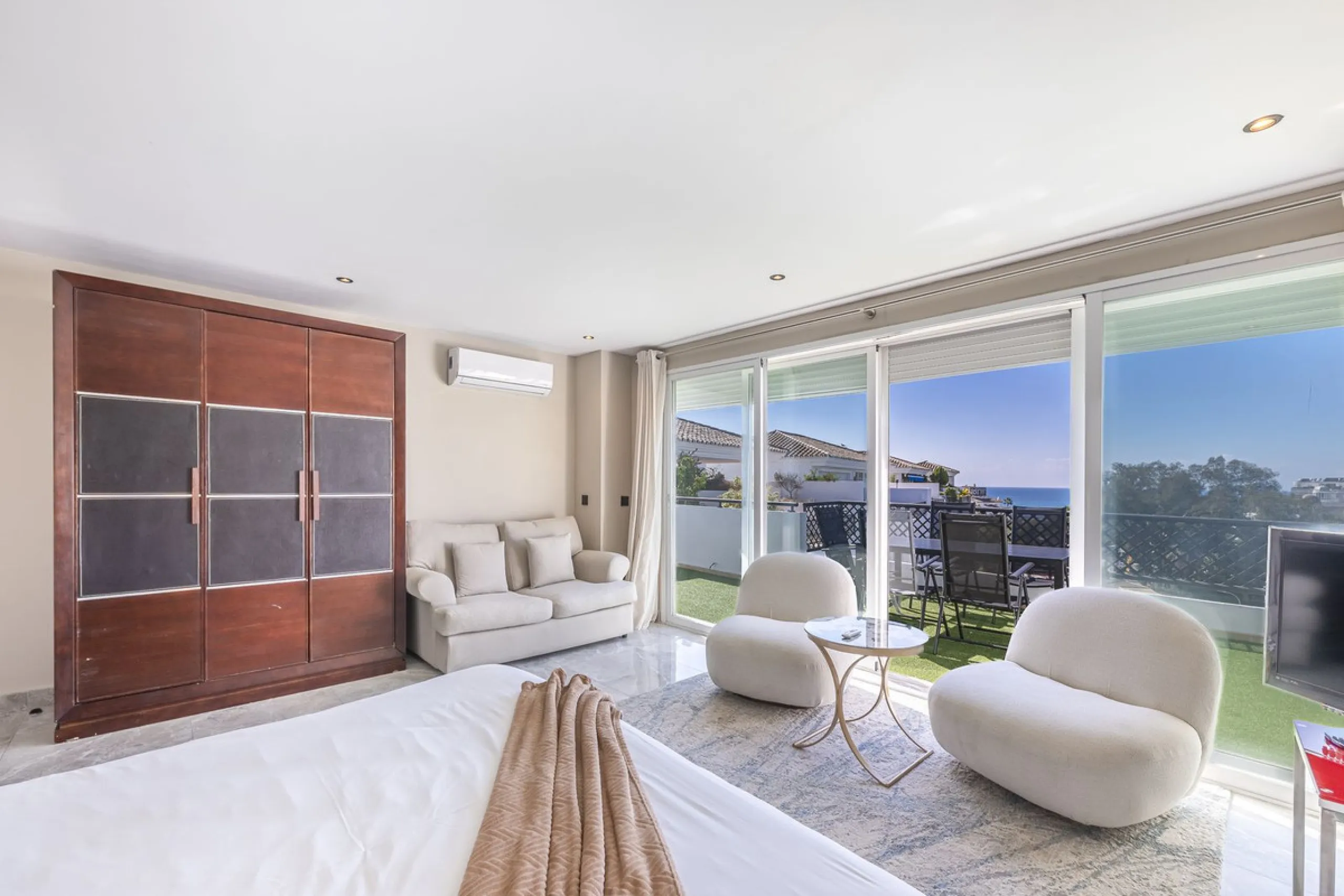 Luxury Duplex Penthouse in the Heart of Puerto Banús