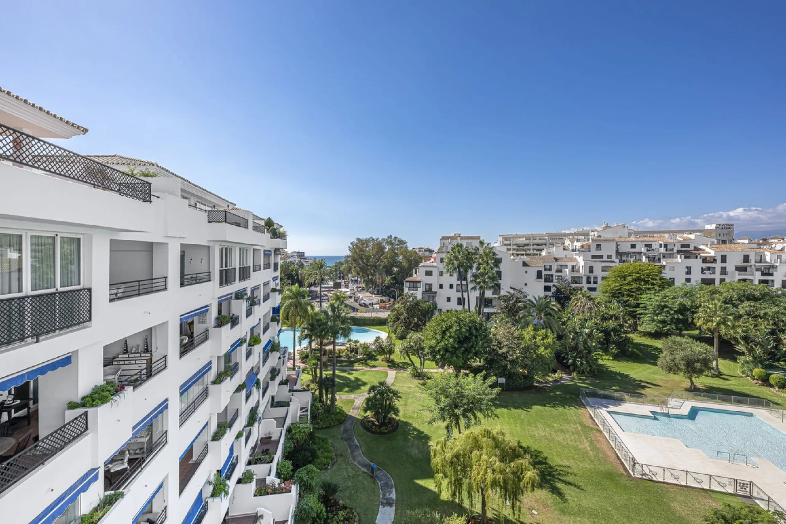 Luxury Duplex Penthouse in the Heart of Puerto Banús