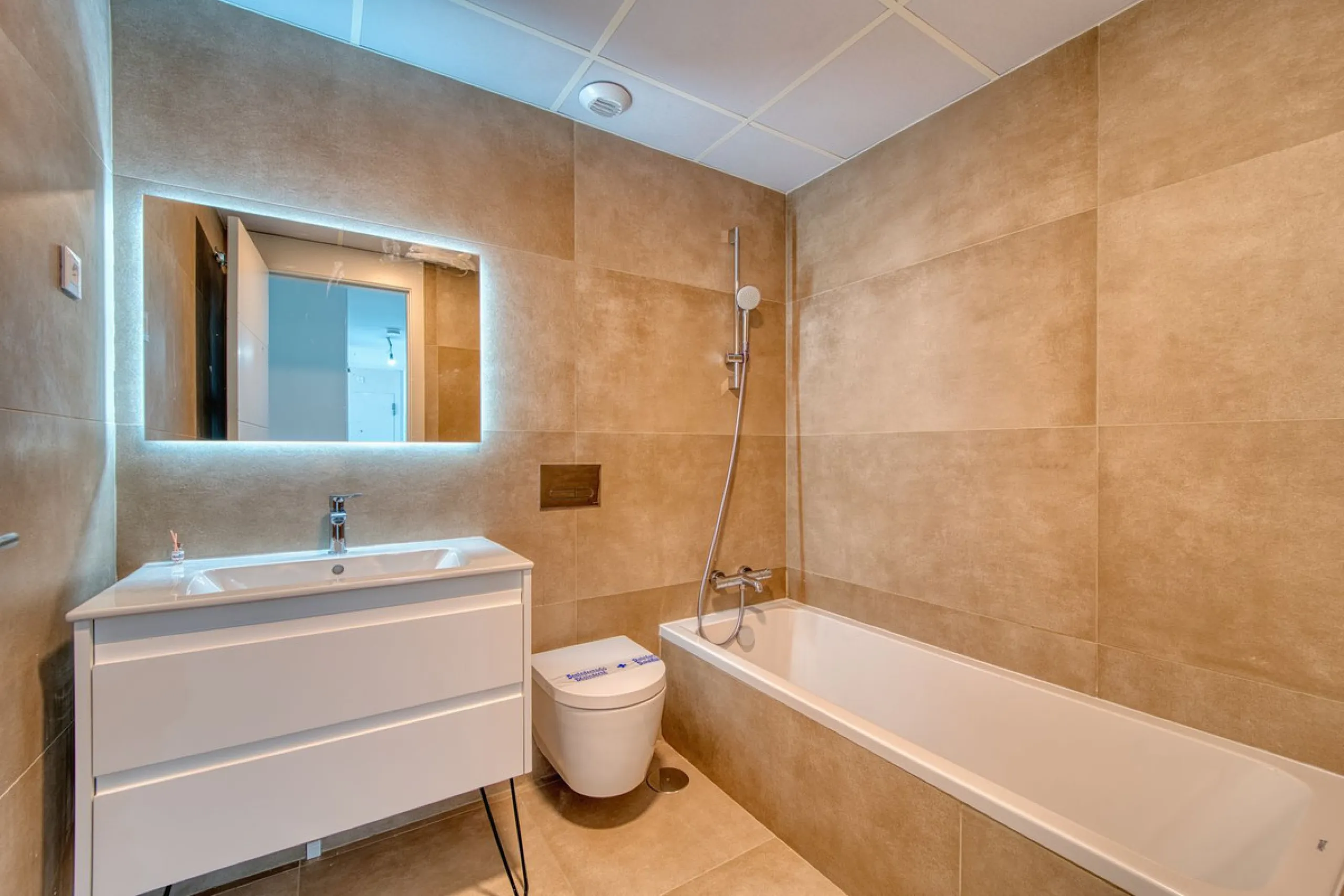 3-bedroom apartment with sea views in Torremolinos — Habitat Alborán Siroco