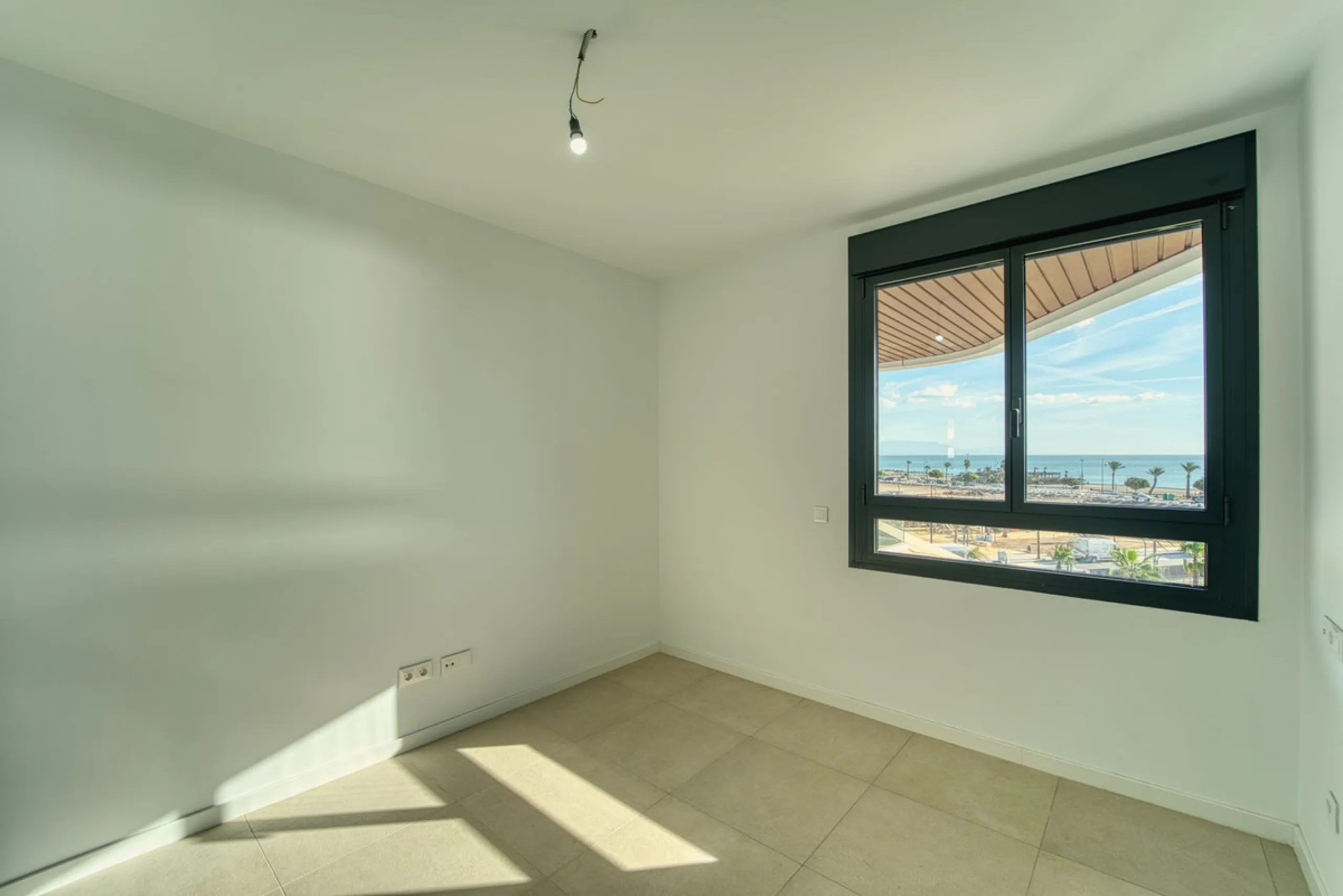 3-bedroom apartment with sea views in Torremolinos — Habitat Alborán Siroco