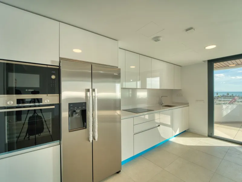 3-bedroom apartment with sea views in Torremolinos — Habitat Alborán Siroco