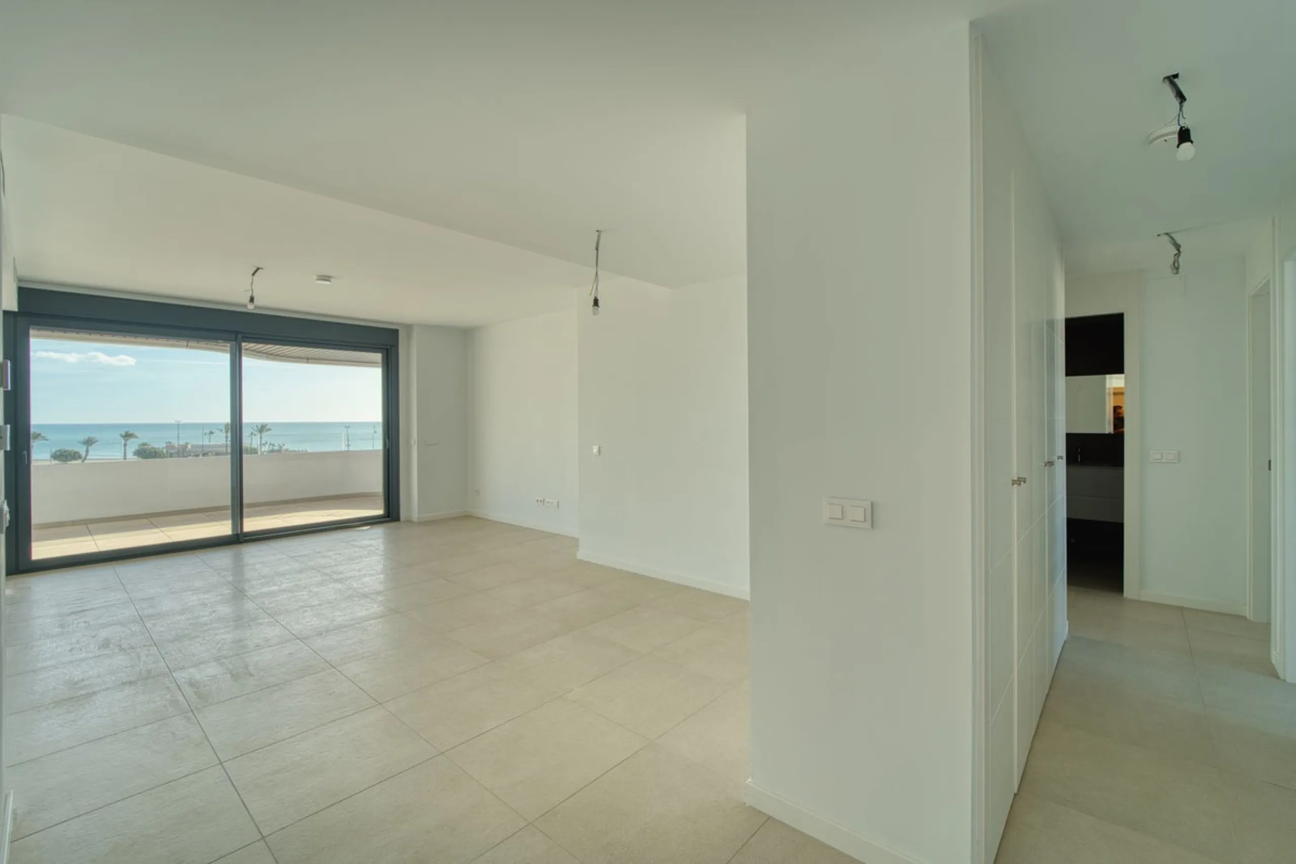 3-bedroom apartment with sea views in Torremolinos — Habitat Alborán Siroco
