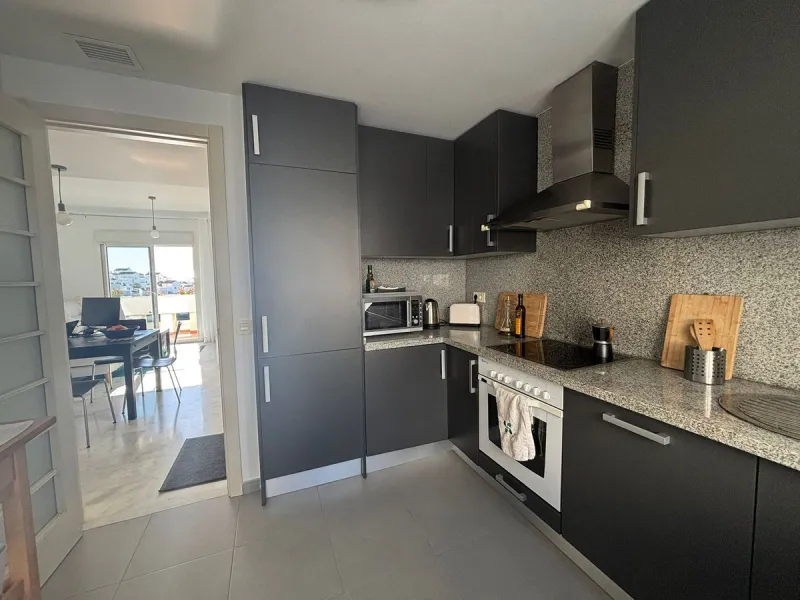 Stunning Penthouse with Private Solarium & Panoramic Sea & Golf Views – Valle Romano Golf, Estepona