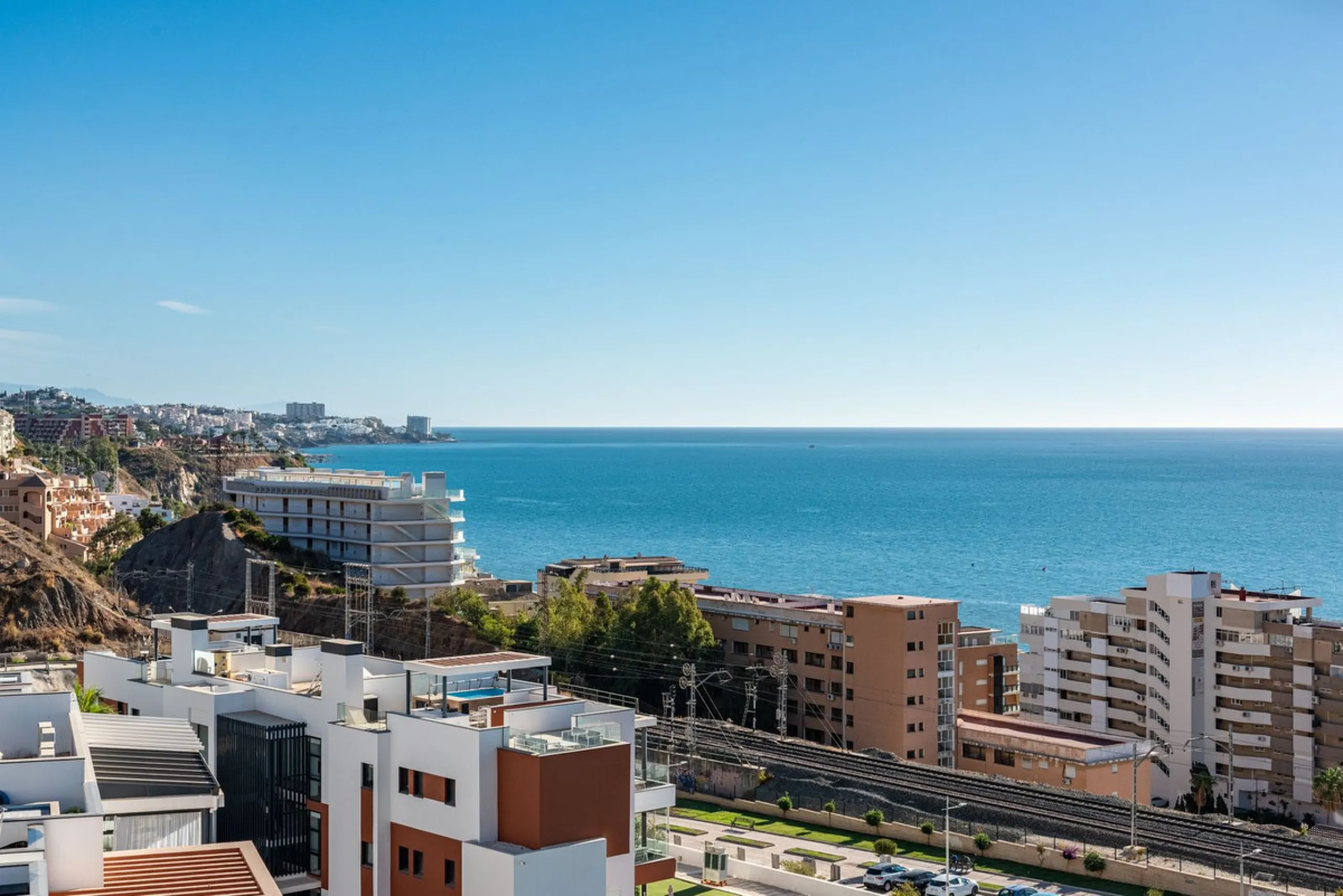 Apartment - Penthouse Duplex в продаже в Fuengirola, Málaga. В доме 2 спален и 2 ванных комнат. Площадь дома 107 м²