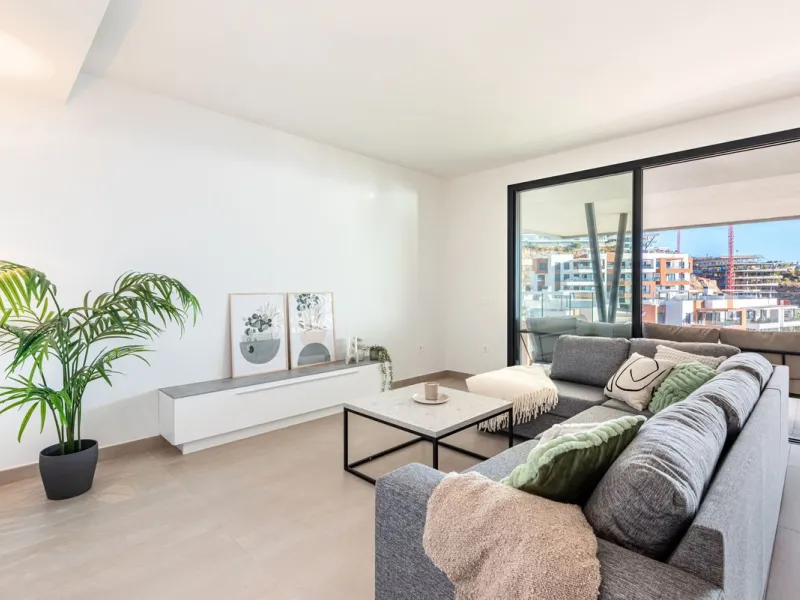Apartment - Penthouse Duplex в продаже в Fuengirola, Málaga. В доме 2 спален и 2 ванных комнат. Площадь дома 107 м²