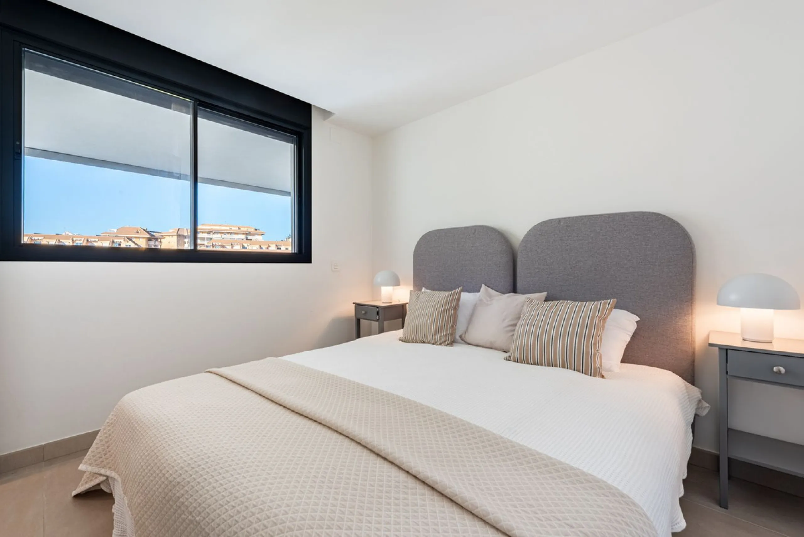 Apartment - Penthouse Duplex в продаже в Fuengirola, Málaga. В доме 2 спален и 2 ванных комнат. Площадь дома 107 м²