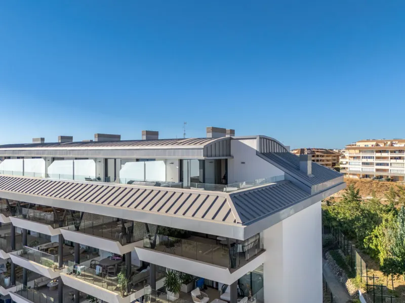 Apartment - Penthouse Duplex в продаже в Fuengirola, Málaga. В доме 2 спален и 2 ванных комнат. Площадь дома 107 м²
