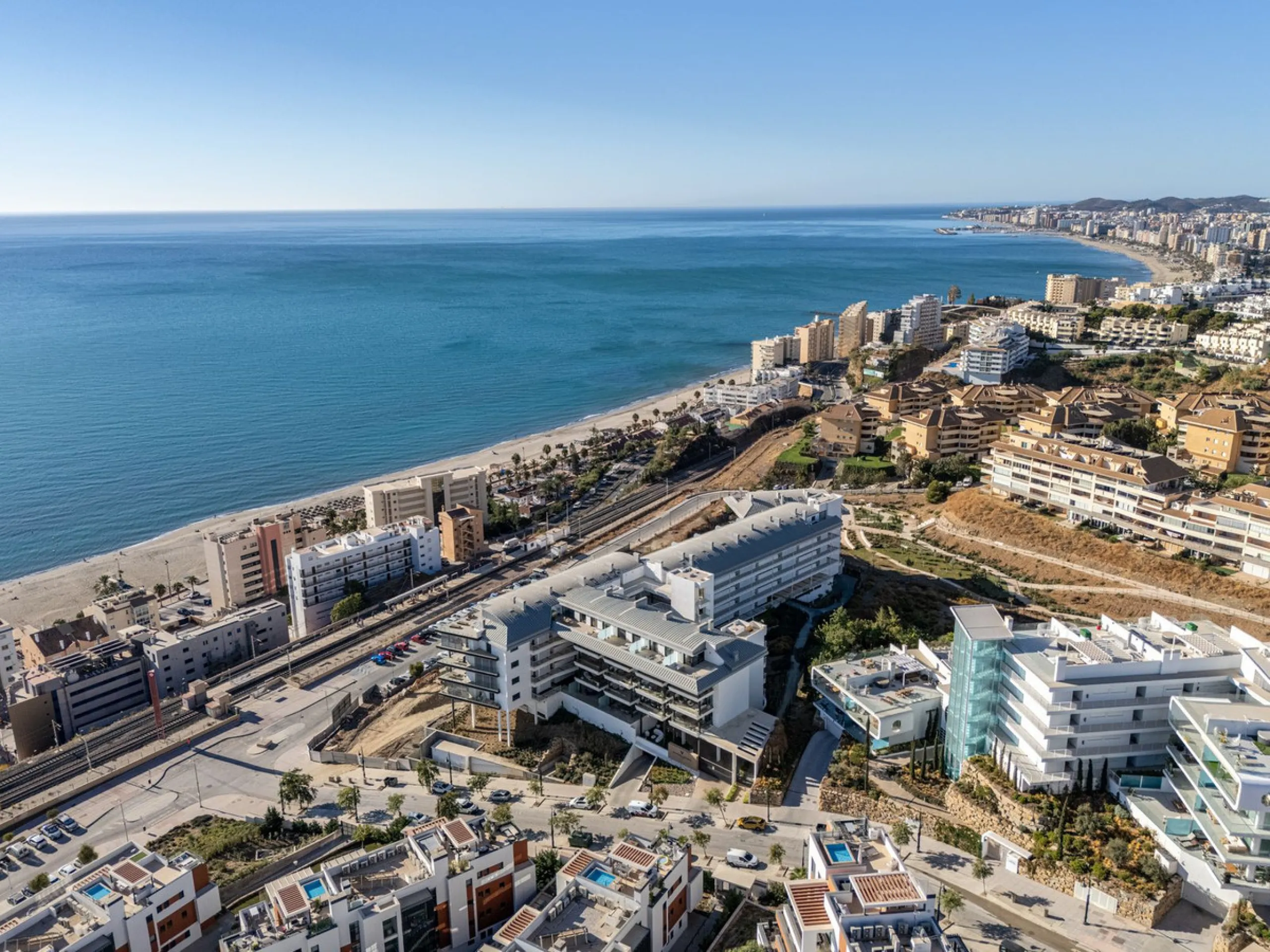 Apartment - Penthouse Duplex в продаже в Fuengirola, Málaga. В доме 2 спален и 2 ванных комнат. Площадь дома 107 м²