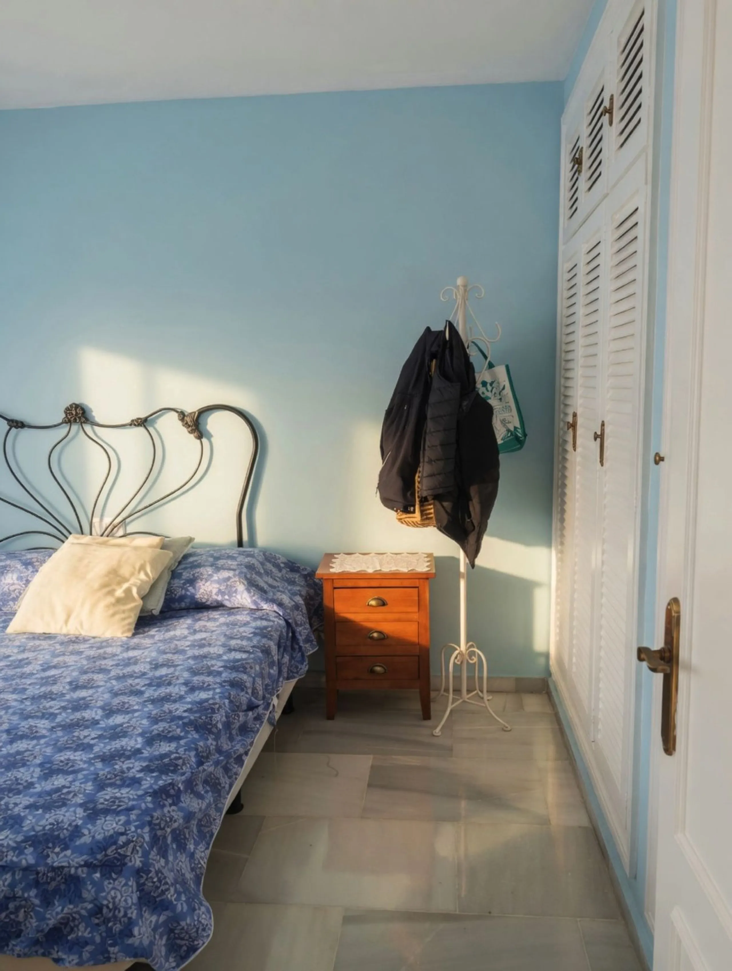 Charming Ground-Floor Apartment with Private Garden – Paraíso-Barronal, Estepona