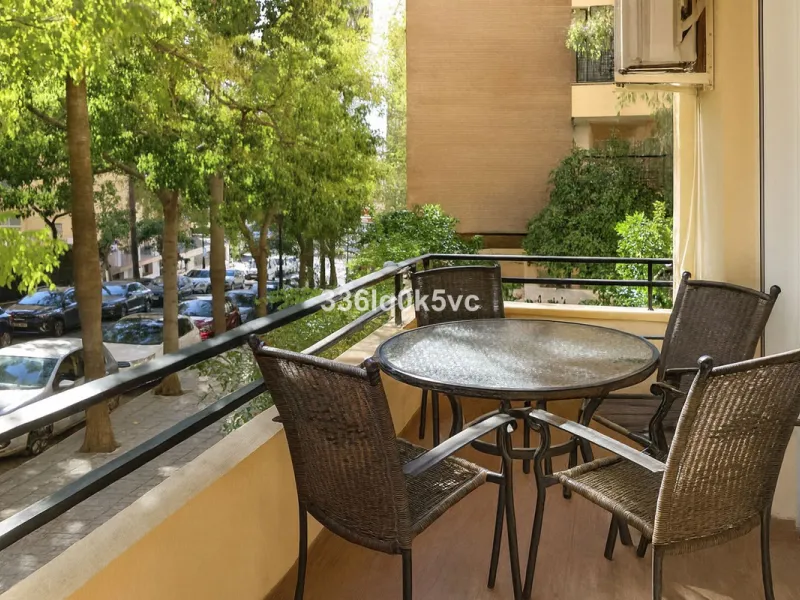 Apartment - Middle Floor Apartment в продаже в Marbella, Málaga. В доме 2 спален и 1 ванных комнат. Площадь дома 90 м²