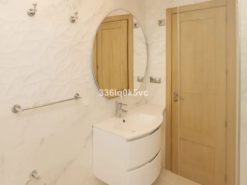 Apartment - Middle Floor Apartment в продаже в Marbella, Málaga. В доме 2 спален и 1 ванных комнат. Площадь дома 90 м²